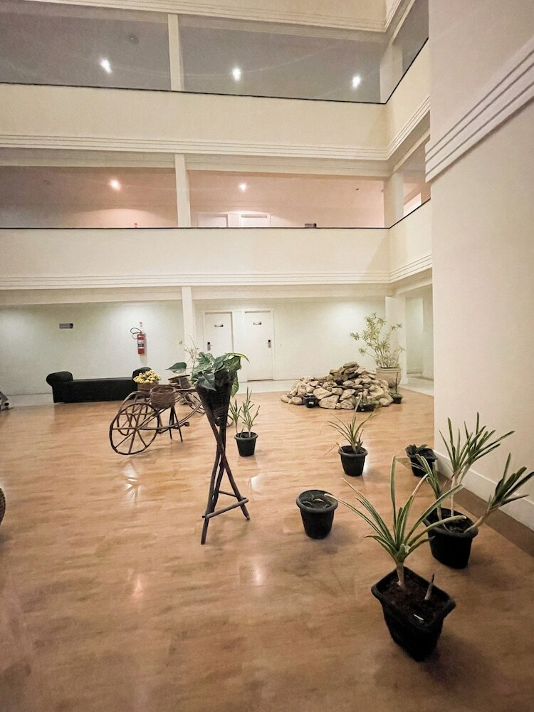 Фото Athos Hotel