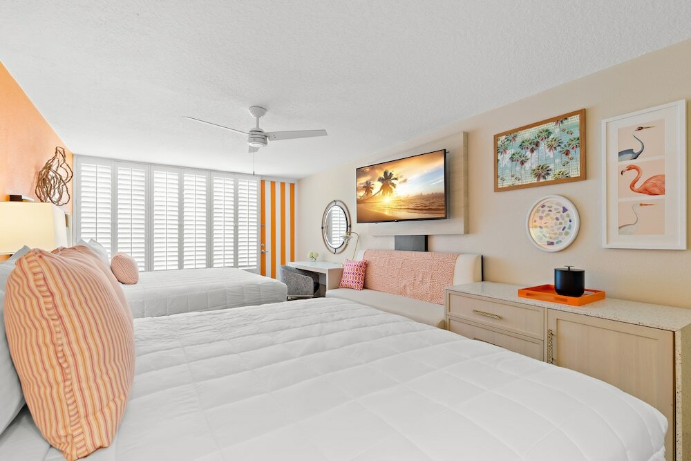 Фото Bellwether Beach Resort