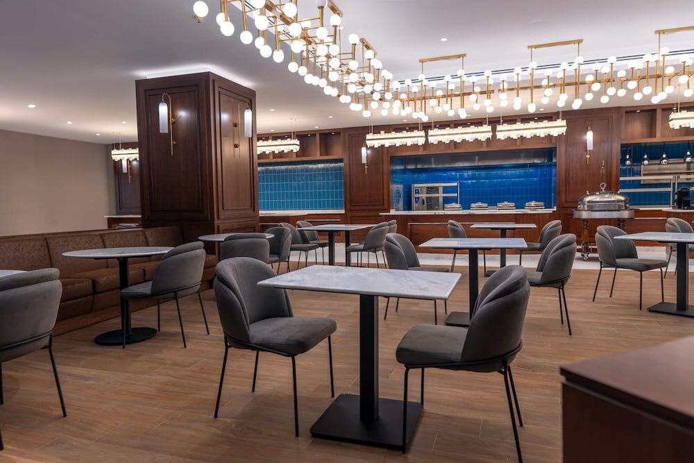 Фото Radisson Blu Hotel, Amman Galleria Mall