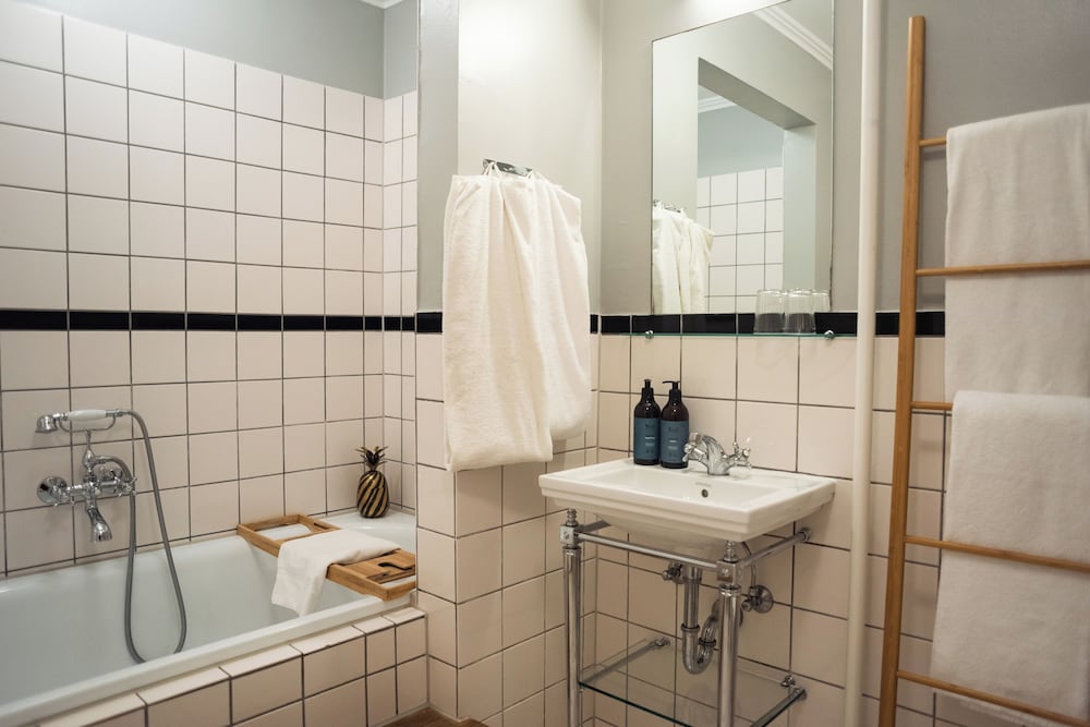 Фото Sofs Boutique Hotel