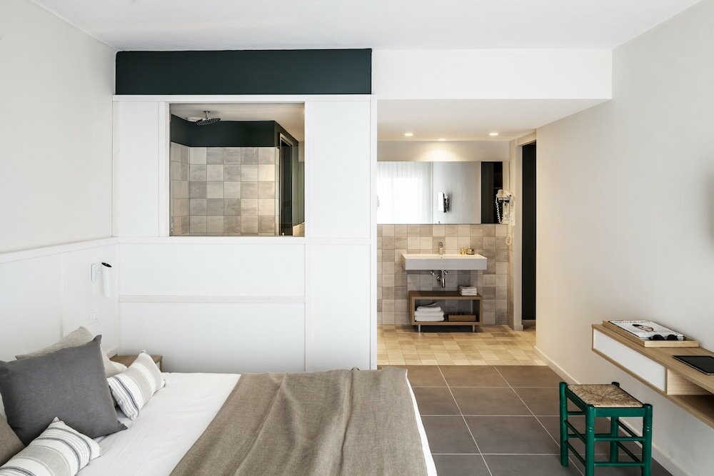 Фото Aqua Hotel Bertran Park