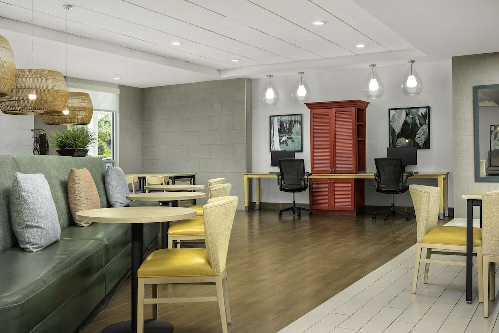 Фото Home2 Suites by Hilton Tallahassee State Capitol