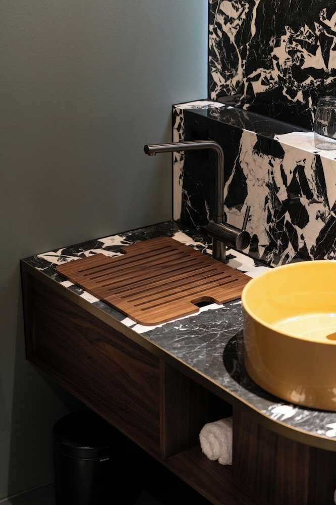 Фото The Home Hotel Zürich