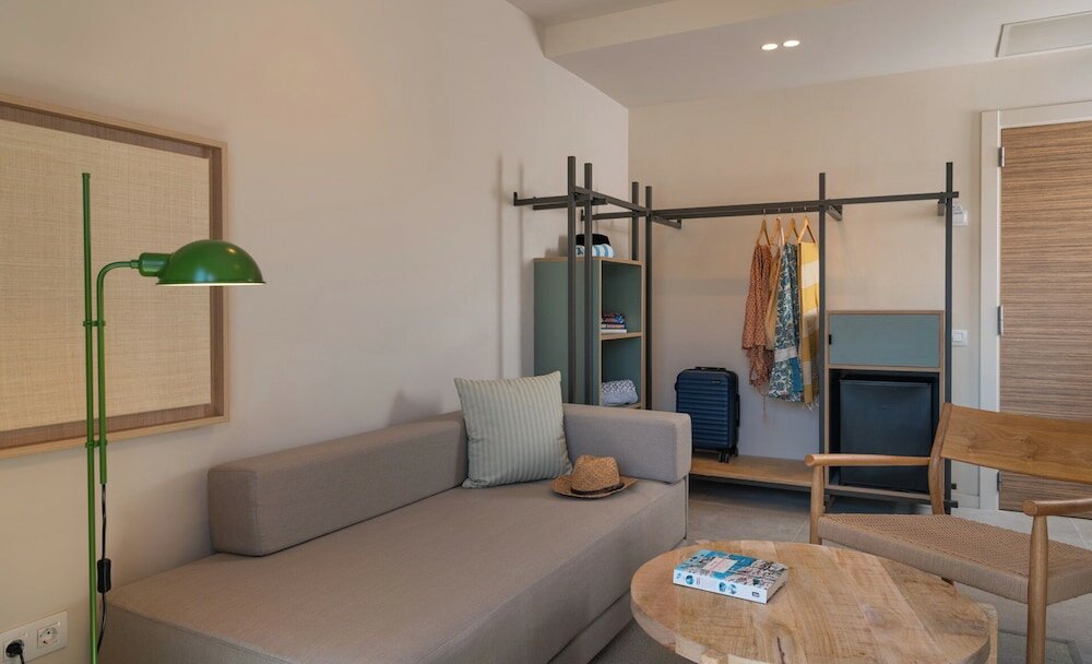 Фото Aqua Hotel Bertran Park