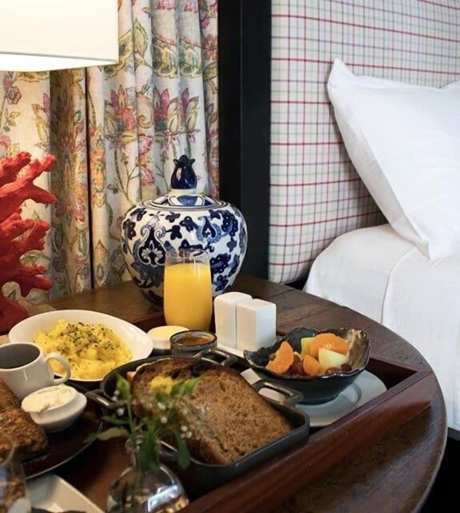 Фото L Auberge Carmel