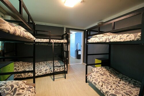 Внешний вид отеля Bunk Guest House - Hostel в Сеуле, фото 1