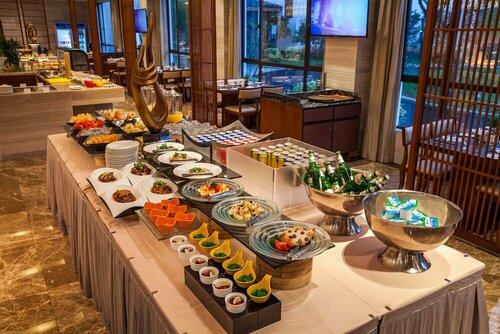 Гостиница Fliport Garden Hotel Wuyishan в Уишане