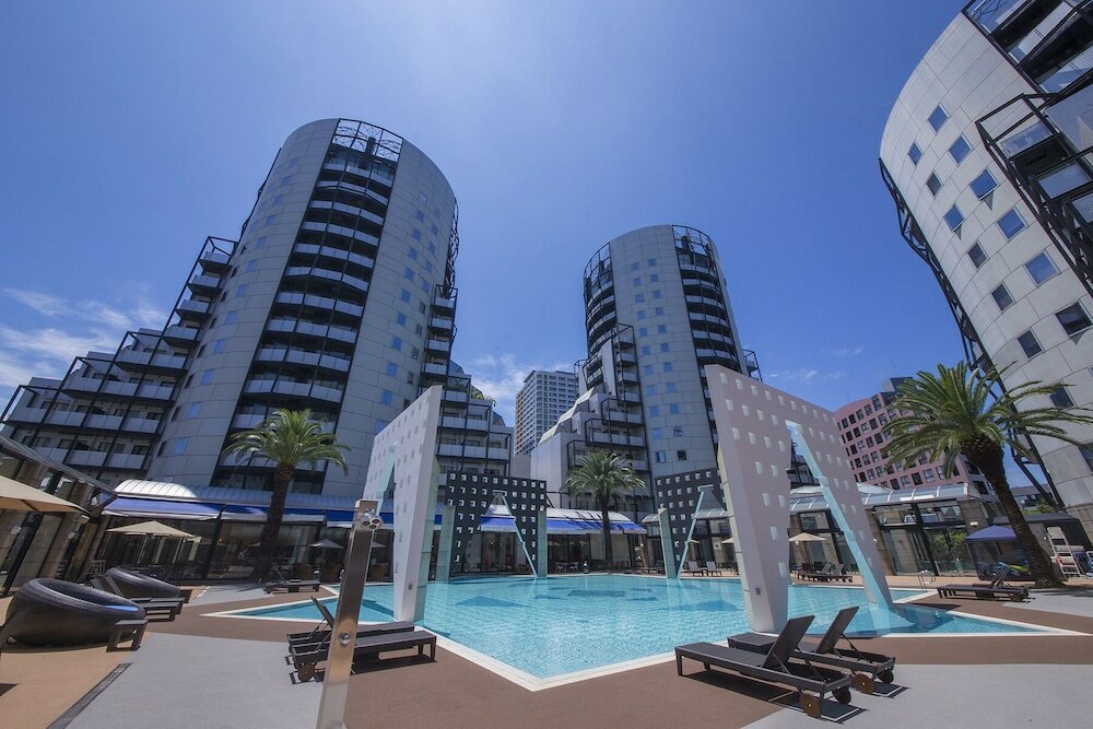 Фото The Residential Suites Fukuoka