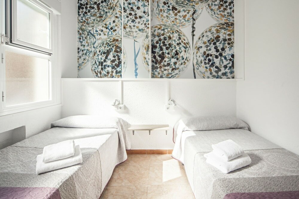 Фото Motion Hostel Gran Vía