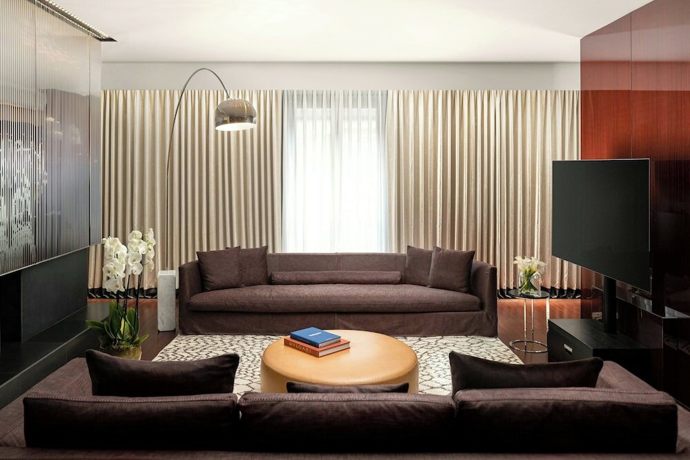 Фото Bulgari Hotel London