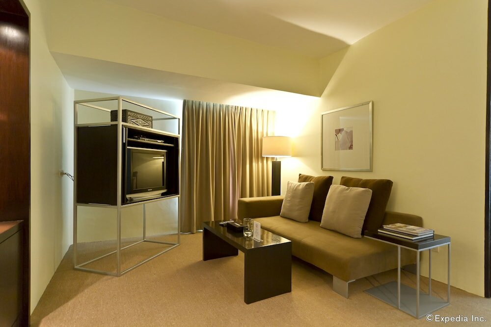 Фото Waterfront Cebu City Hotel & Casino