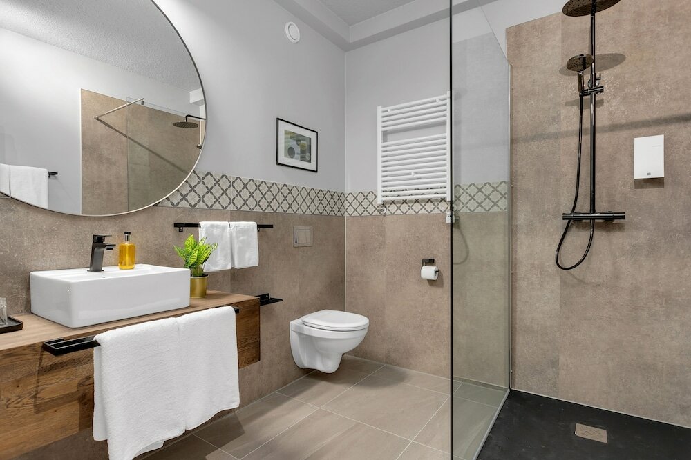 Фото Konvin Hotel by Reykjavik Keflavik Airport