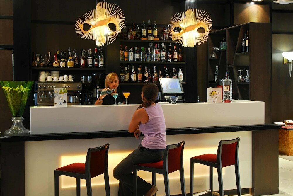 Фото Grupotel Gran Vía 678