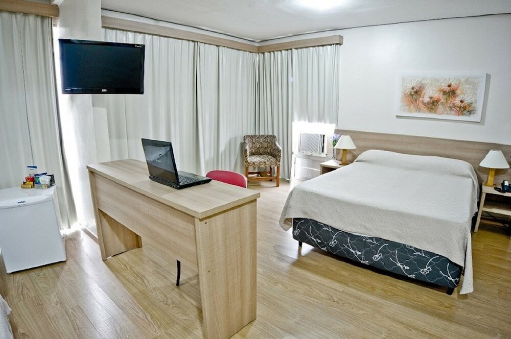 Фото Dan Inn Express Porto Alegre