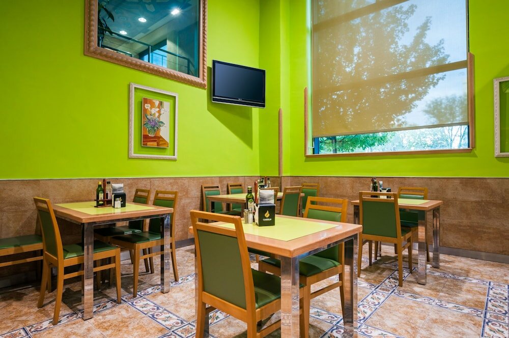 Фото Hotel Julia Madrid