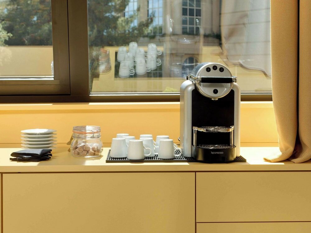 Фото Mercure Montpellier Centre Comédie Hotel