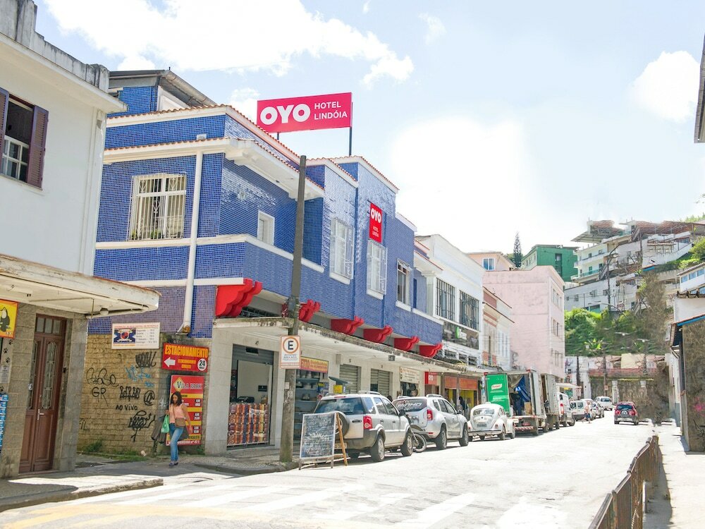 Фото Oyo Hotel Lindoia, Petropolis