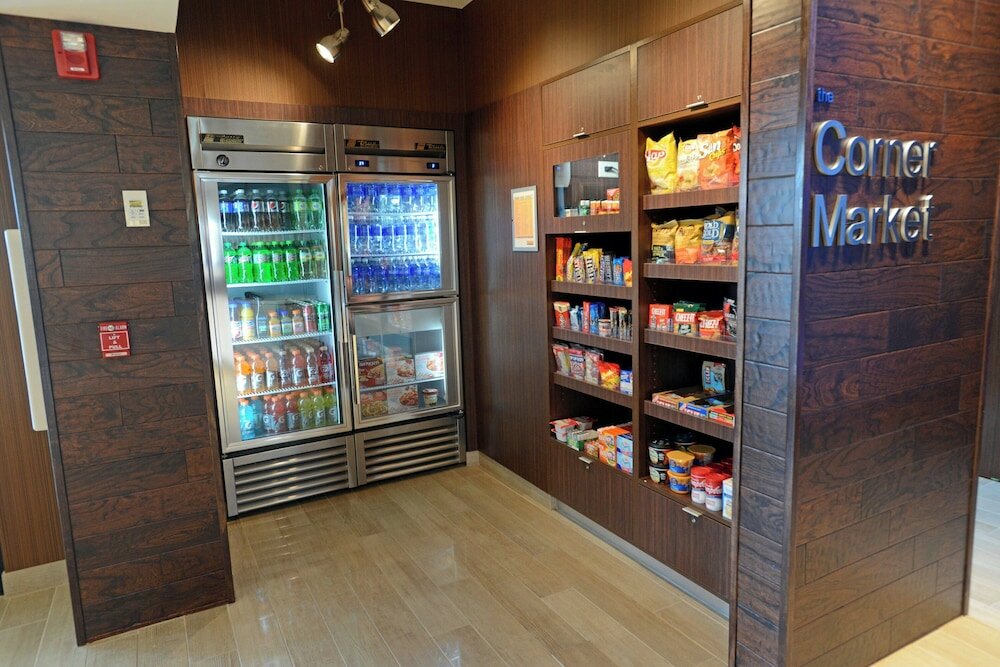 Фото Fairfield Inn & Suites Bowling Green