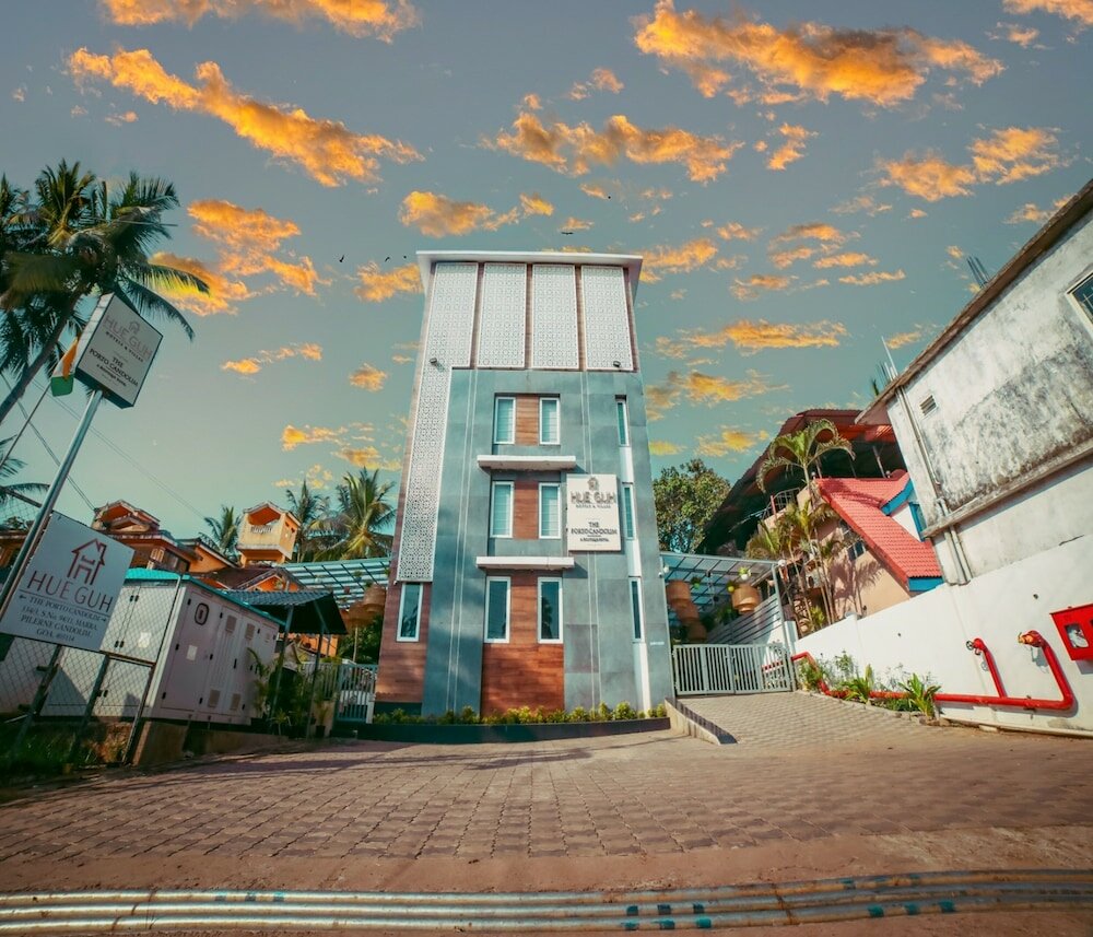 Фото Hue Guh The Porto Candolim