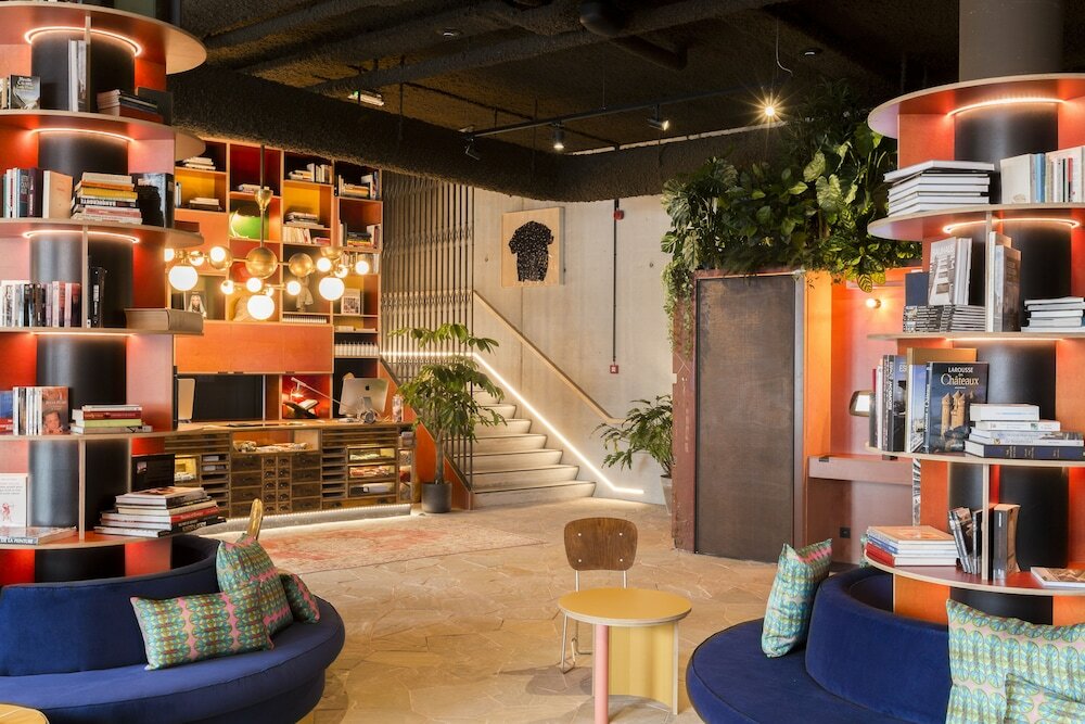 Фото Yust Antwerp