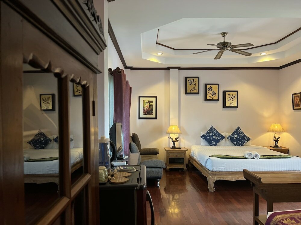 Фото Pha Thai House