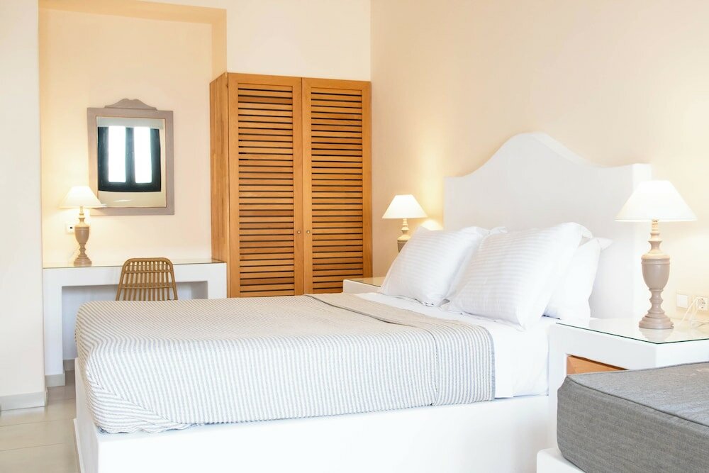 Фото Sellada Beach