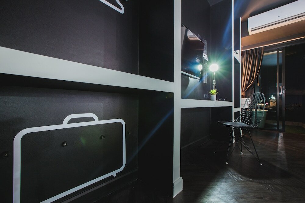 Фото Blu Monkey Hub and Hotel Phuket