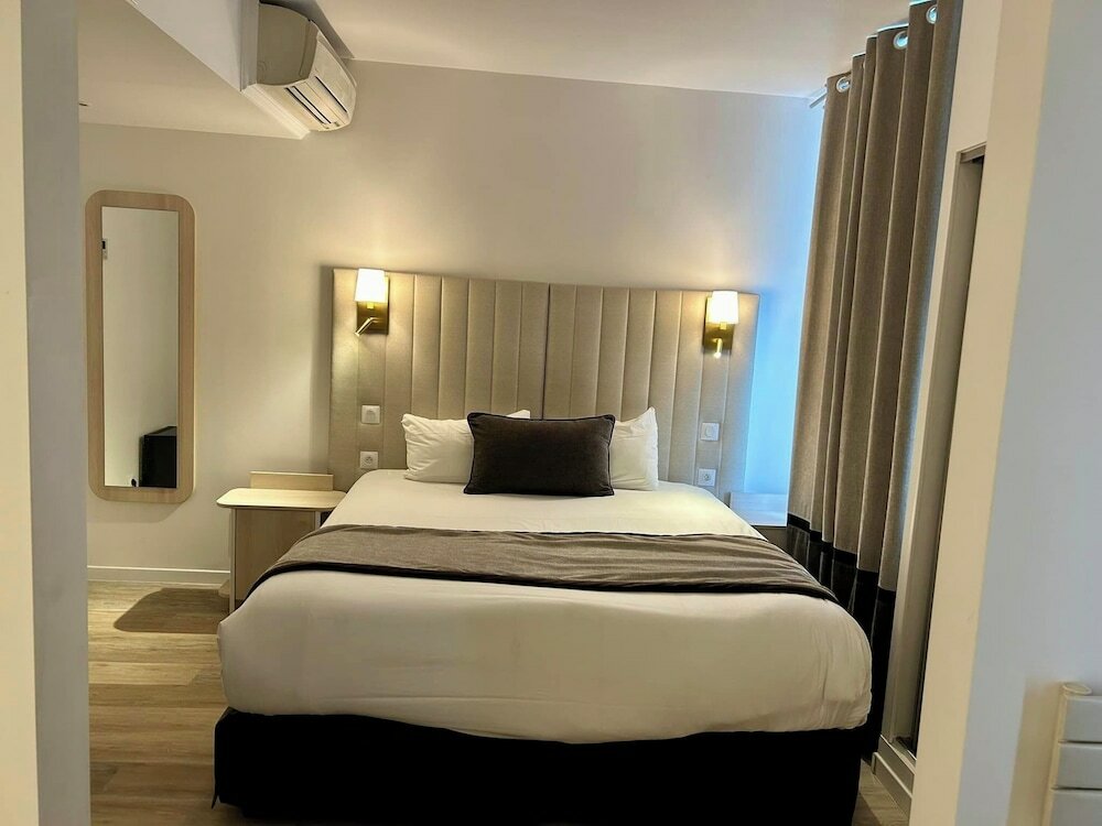 Фото Derby Eiffel