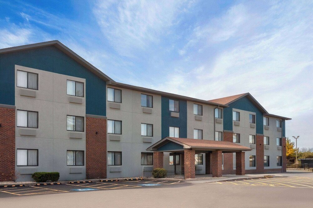 Фото отеля 3