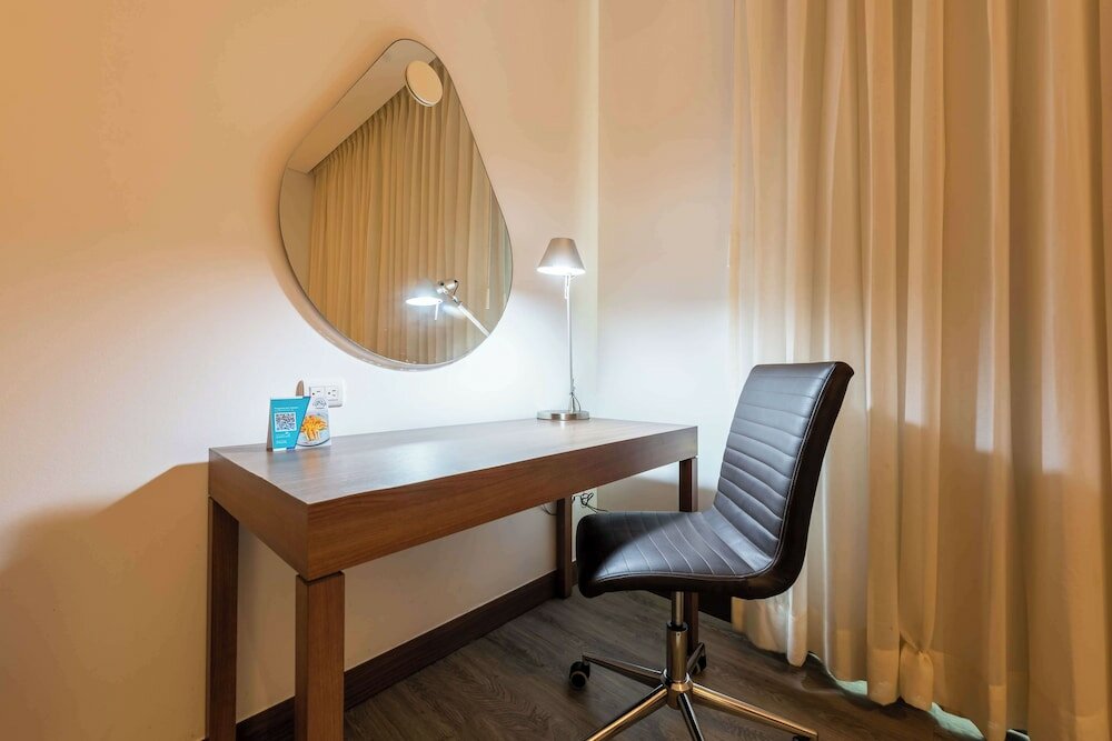 Фото Hampton by Hilton Cartagena