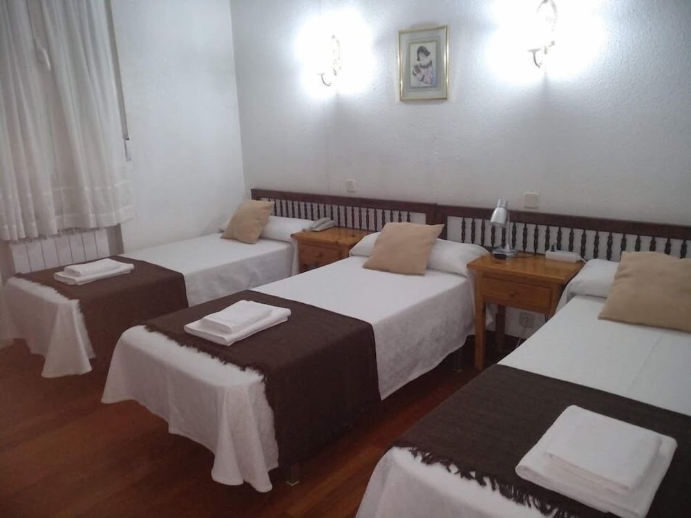 Фото Hostal Esmeralda