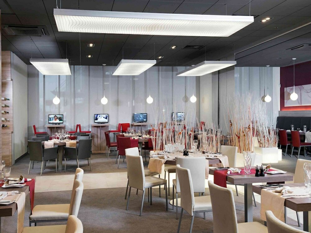 Фото Novotel Sofia