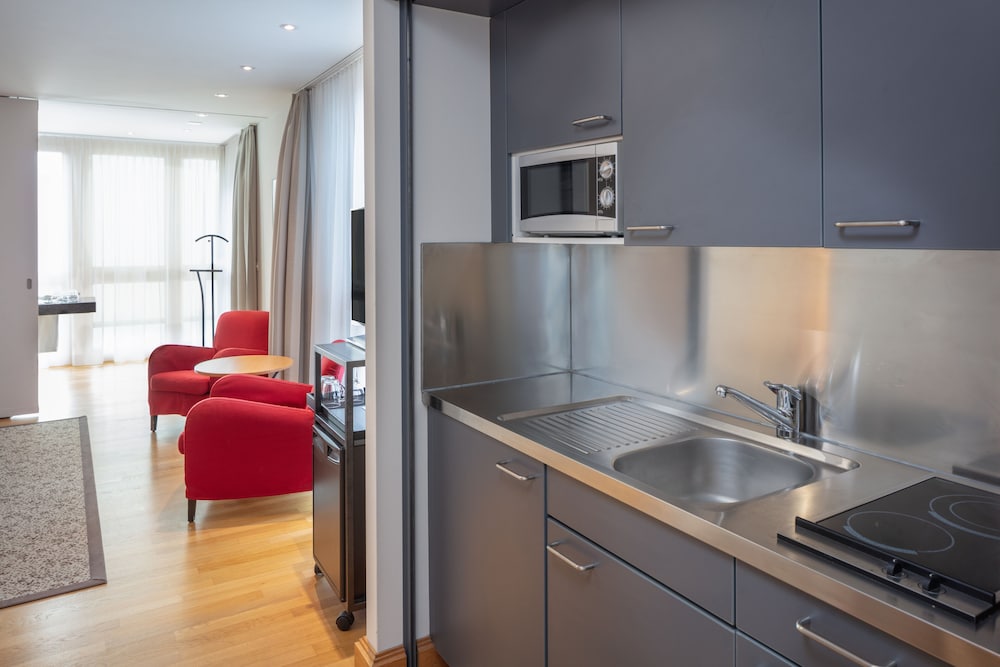 Фото Baslertor Swiss Quality Hotel