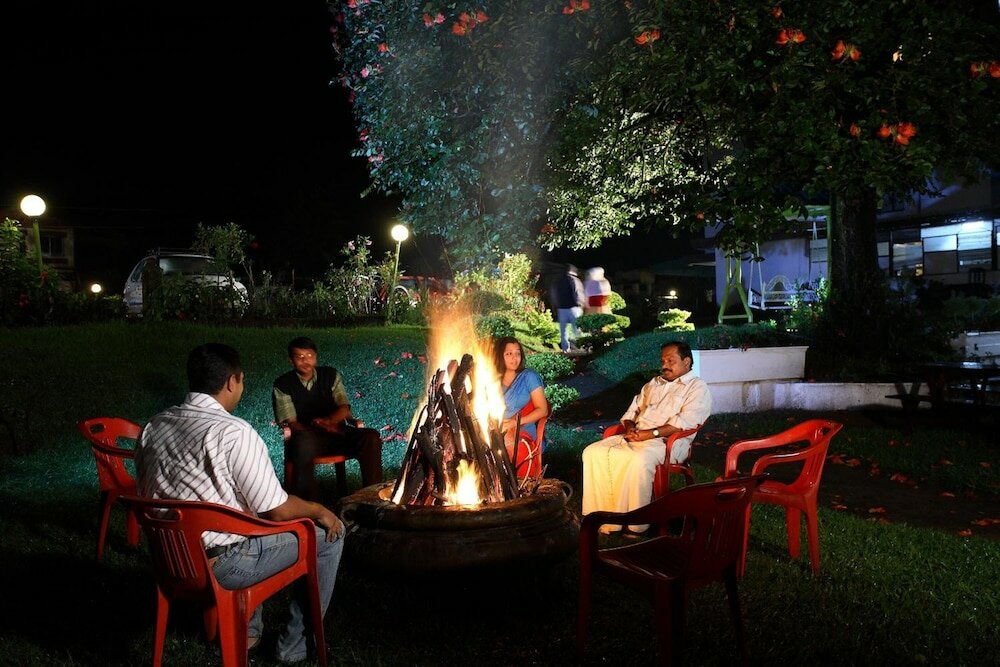 Фото Westwood Riverside Garden Resort