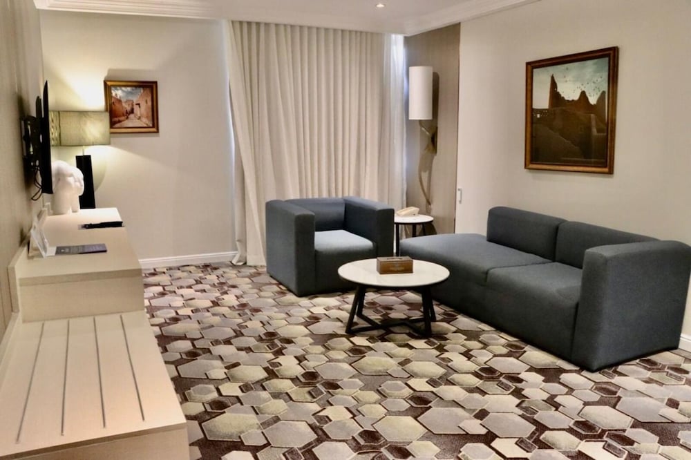 Фото Continent Hotel Al Waha Riyadh