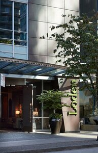 Гостиница Loden Vancouver