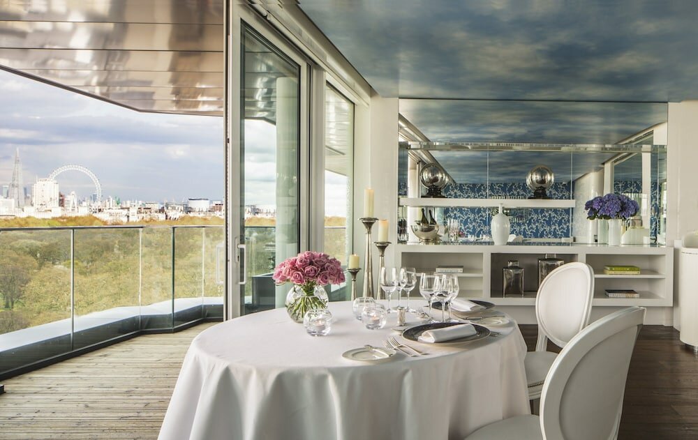 Фото Four Seasons Hotel London at Park Lane