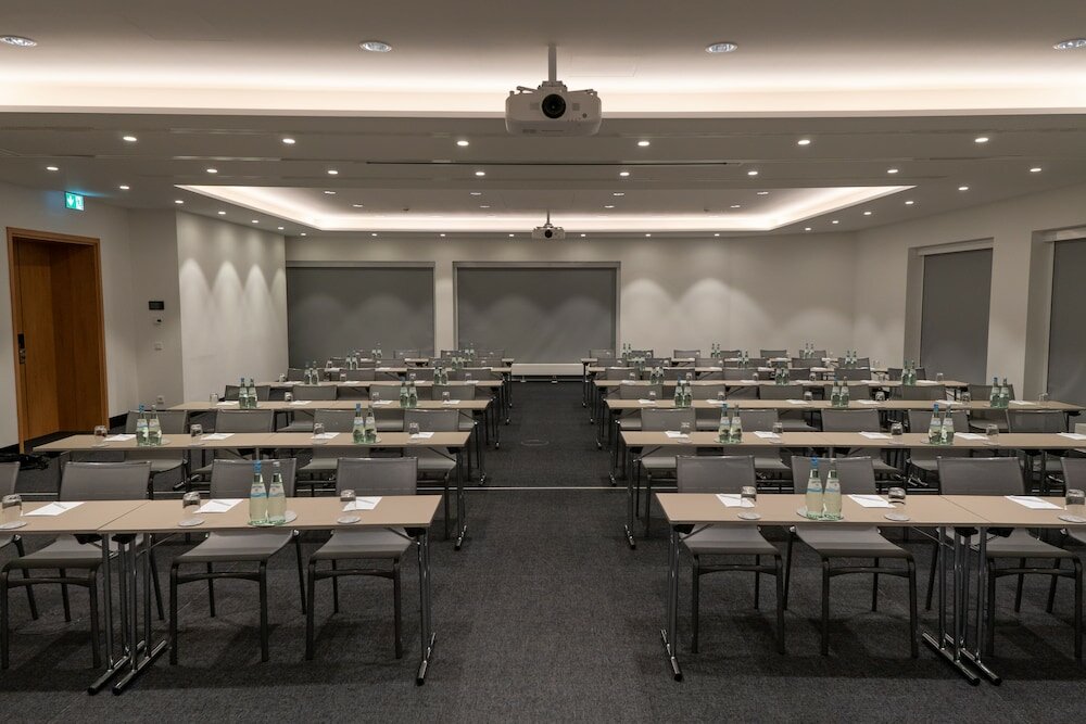 Фото Holiday Inn Munich - Leuchtenbergring, an Ihg Hotel