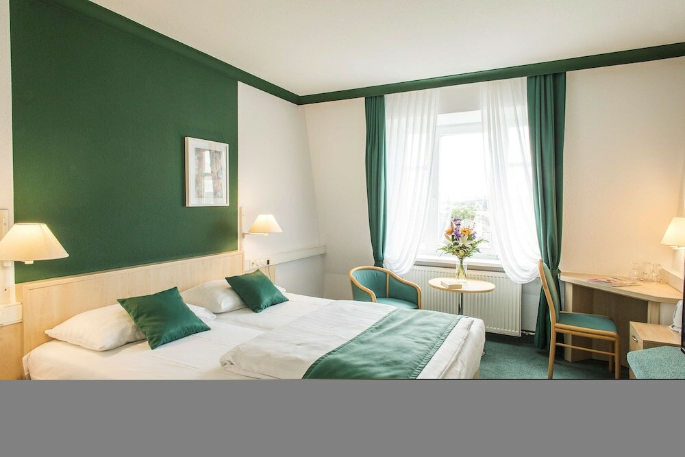 Фото Hotel Kaiserin Augusta