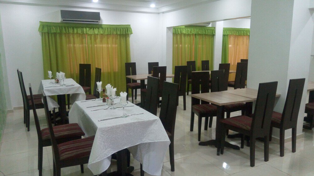 Фото 25505206896