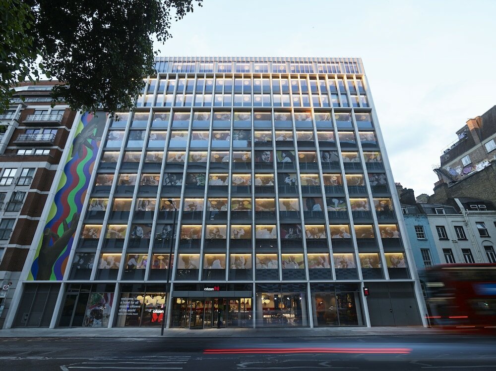 Фото CitizenM London Victoria Station