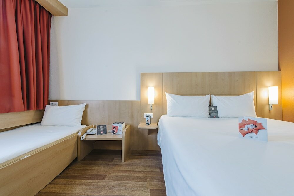 Фото Ibis Madrid Centro