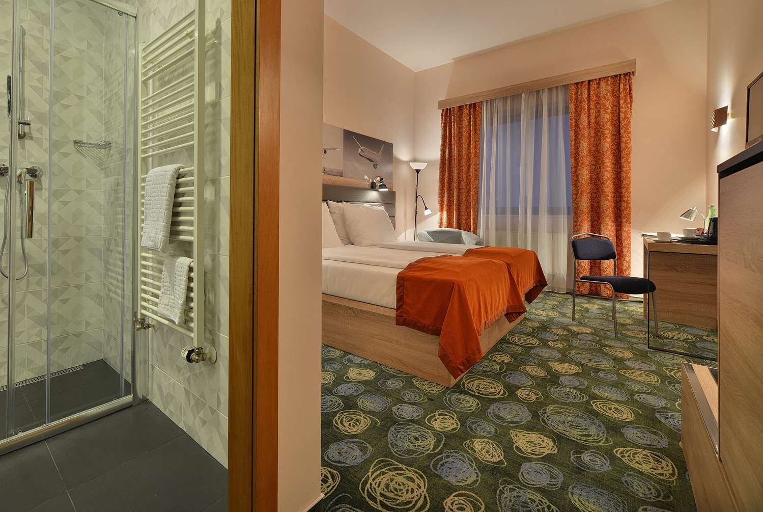 Фото Ramada Airport Hotel Prague