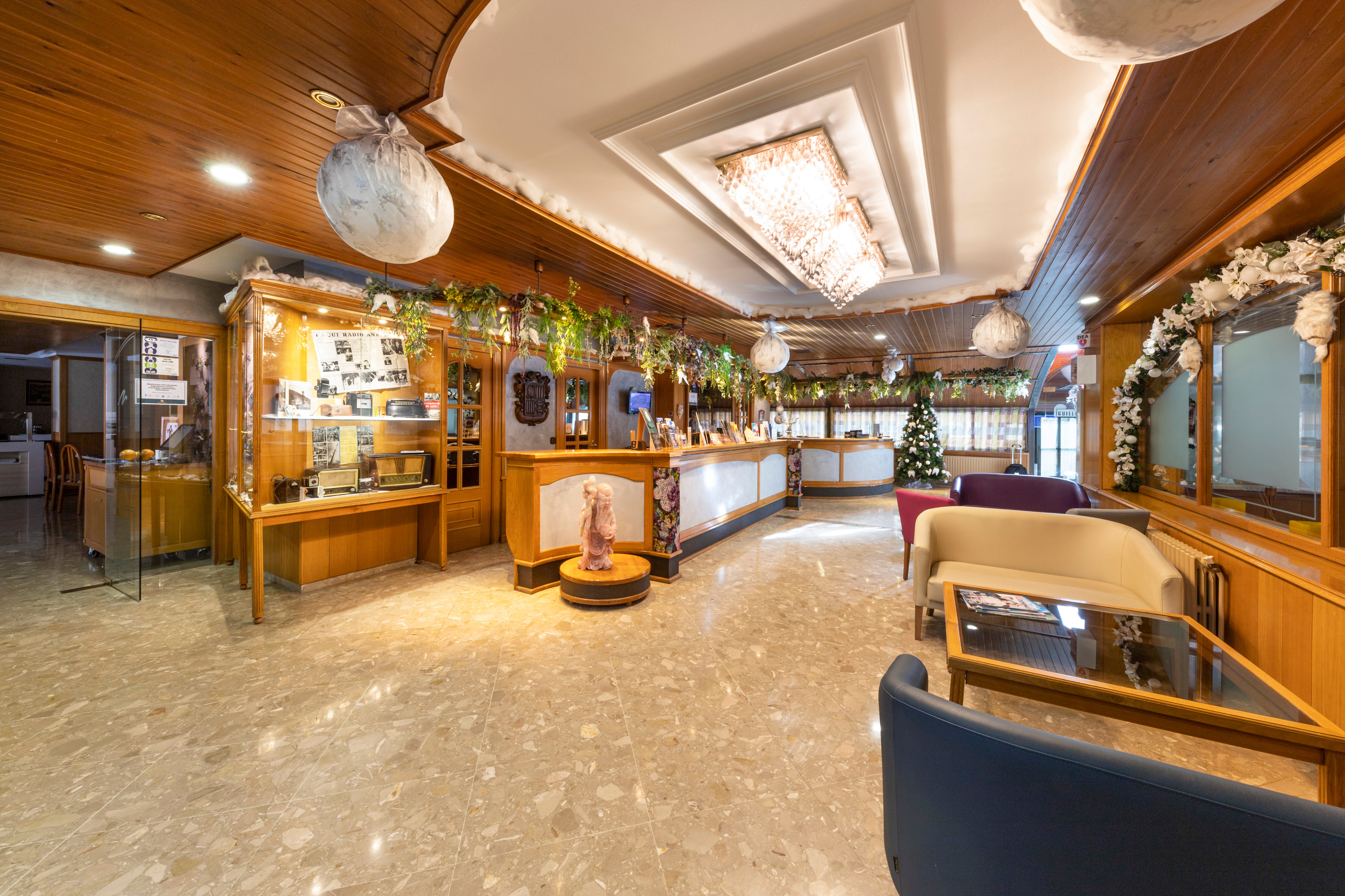 Фото Hotel Guillem