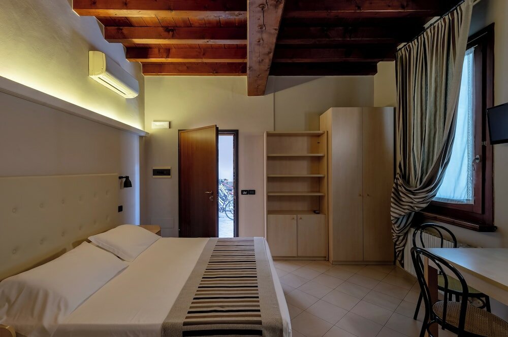 Фото Abbazia Bed & Breakfast