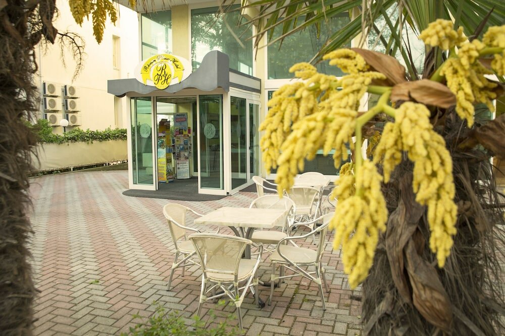 Фото Remin Plaza