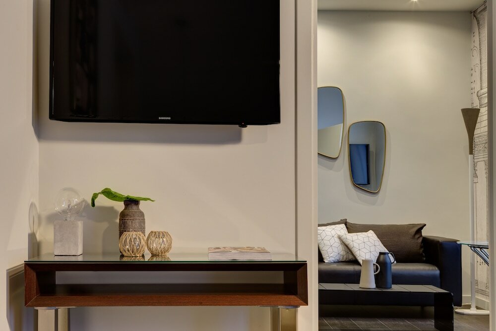 Фото Intown Luxury House