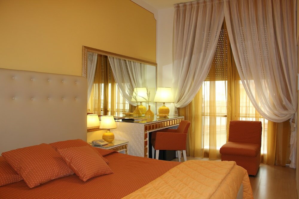 Фото Hotel Continentale