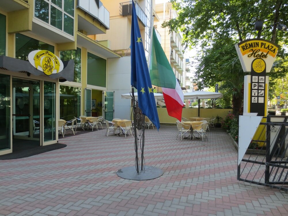 Фото Remin Plaza