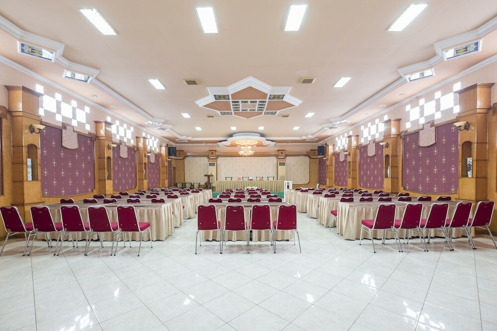 Фото Oyo 637 Yasmin Hotel